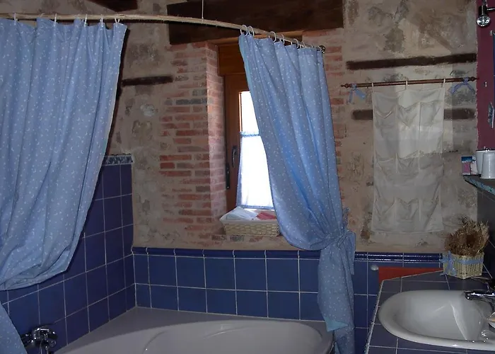 Holiday home Pincherres